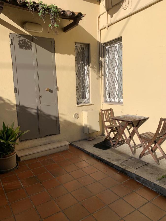 Quiet Holiday Verona Bagian luar foto
